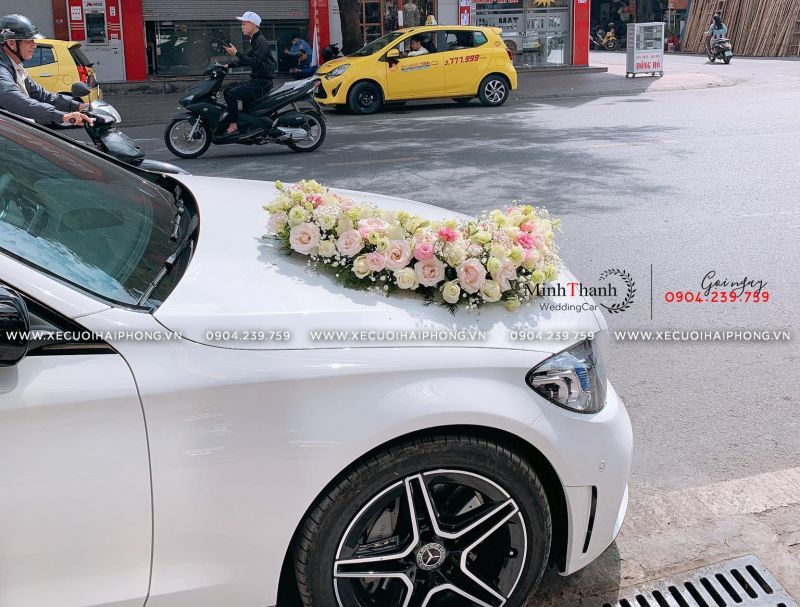 Feedback của chị Vân Anh ở Văn Cao về xe cưới Mercedes C300 đời mới